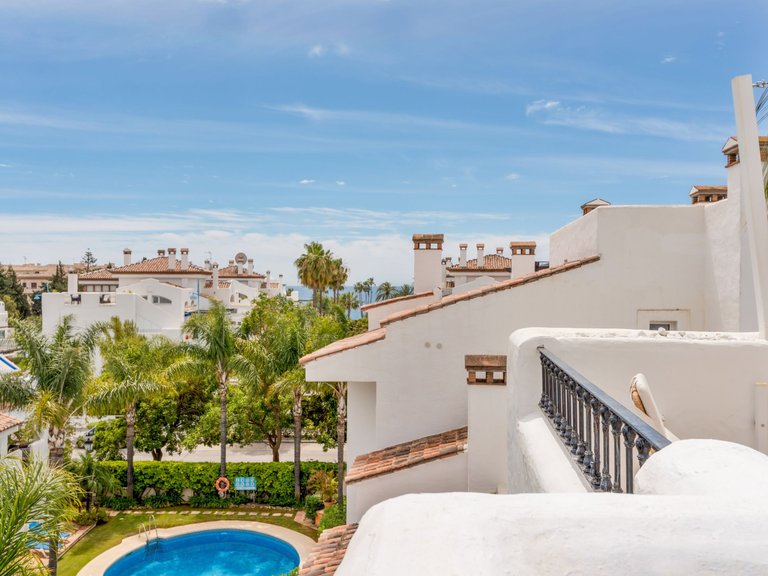 Town House for Sale in San Pedro De Alcantara, Malaga 5