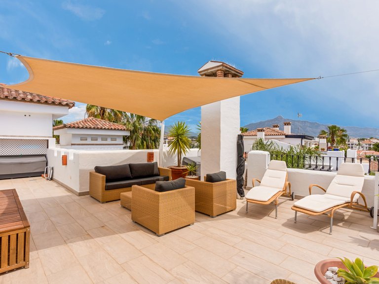 Town House for Sale in San Pedro De Alcantara, Malaga 3