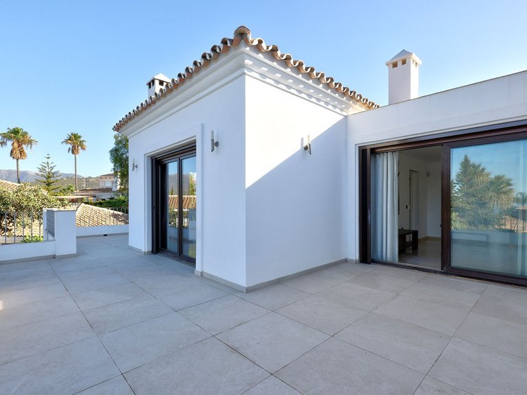 Villa for Sale in Marbella, Malaga 3