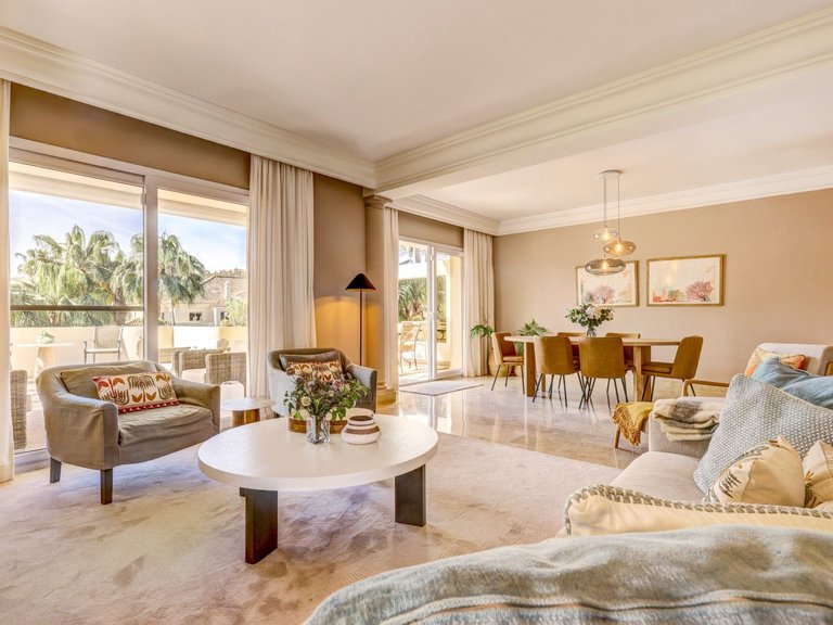 Town House for Sale in Marbella, Malaga 15