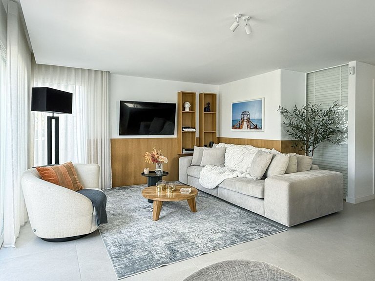Penthouse for Sale in Marbella, Malaga, Nueva Andalucia 3