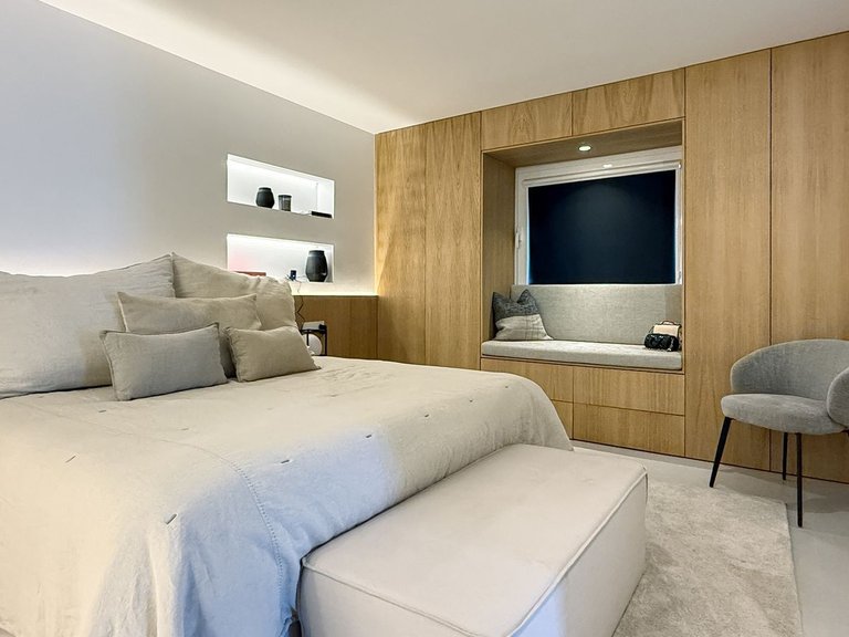 Penthouse for Sale in Marbella, Malaga, Nueva Andalucia 28