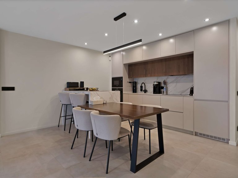 Apartment for Sale in Marbella, Malaga 8
