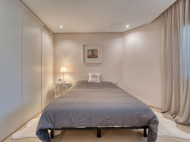 Apartment for Sale in Marbella, Malaga, Marbella - Puerto Banus 9