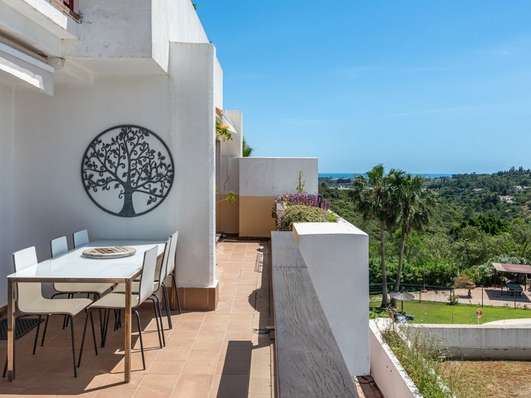 Apartment for Sale in Benahavis, Malaga, 7