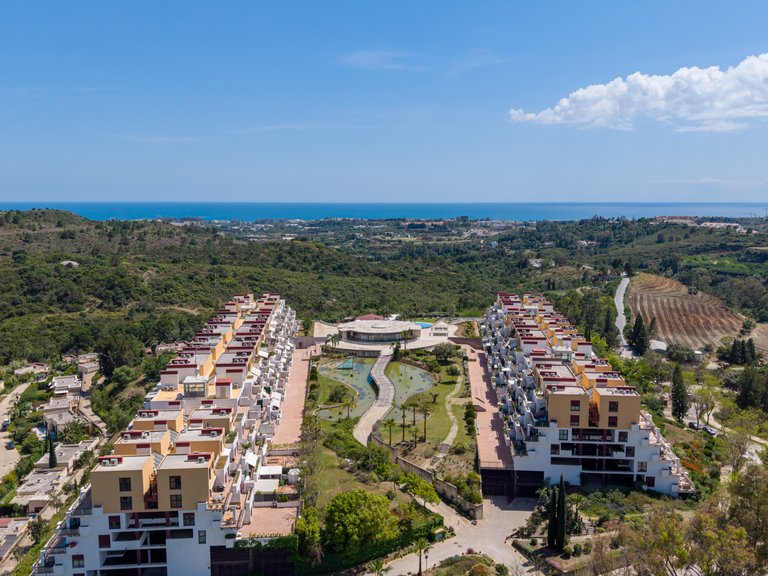 Apartment for Sale in Benahavis, Malaga, 3