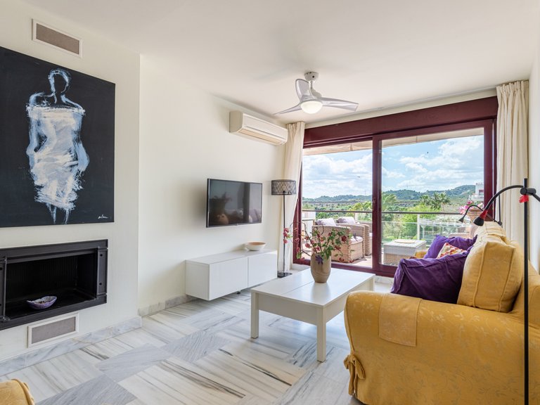 Apartment for Sale in Benahavis, Malaga, 5