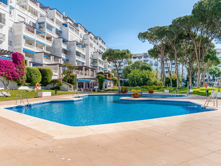 Apartment for Sale in Marbella, Malaga 52