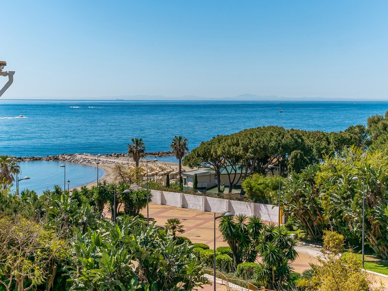 Apartment for Sale in Marbella, Malaga 16