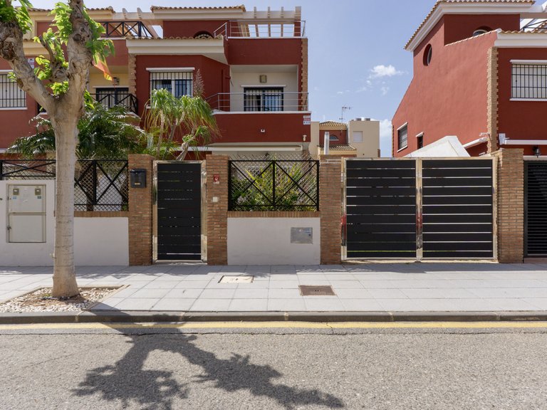 Town House for sale in Pilar De La Horadada, Alicante 1