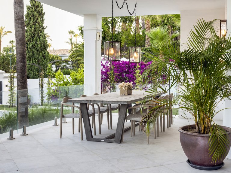 Villa for Sale in Nueva Andalucia Malaga 8