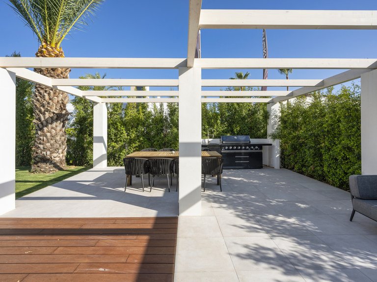 Villa for Sale in Nueva Andalucia Malaga 13