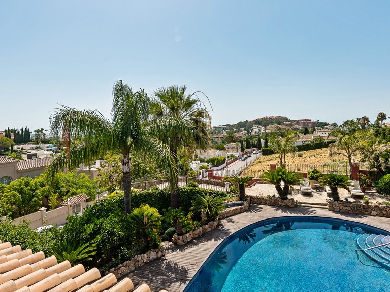 Villa for Sale in Nueva Andalucia Malaga 23