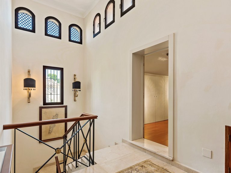 Villa for Sale in Nueva Andalucia Malaga 10