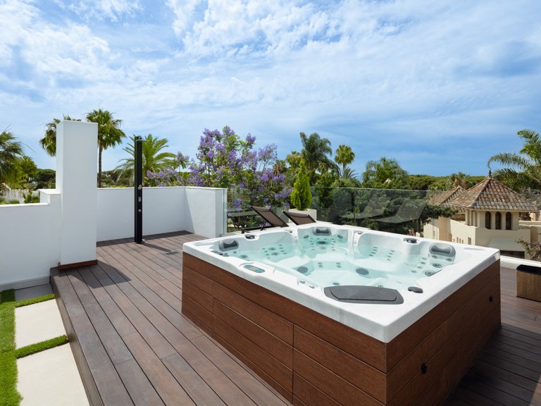 Villa for Sale in Marbella Golden Mile Malaga 10