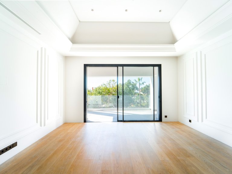 Villa for Sale in Marbella Golden Mile Malaga 23