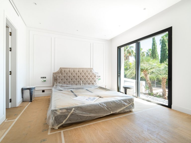 Villa for Sale in Marbella Golden Mile Malaga 17