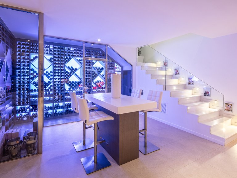Villa for Sale in Benahavis Malaga 18