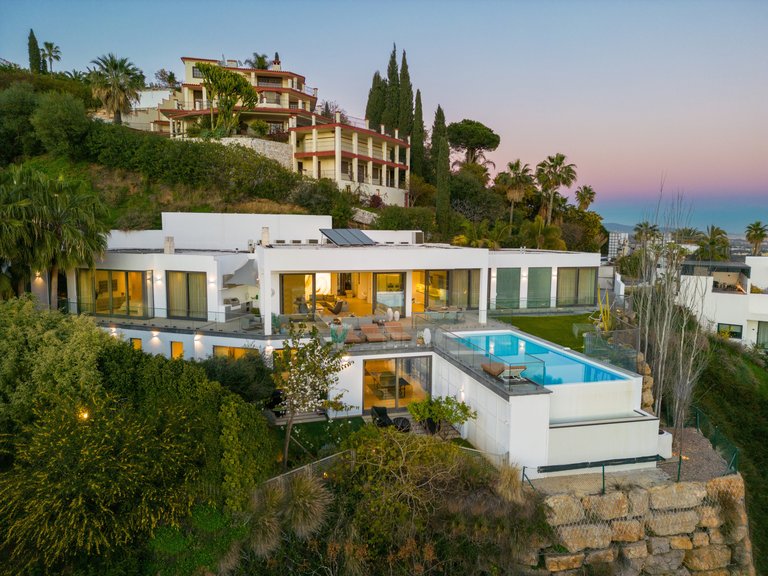 Villa for Sale in Benahavis Malaga 1