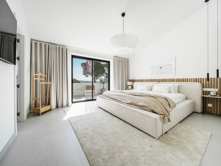 Villa for Sale in Nueva Andalucia Malaga 12