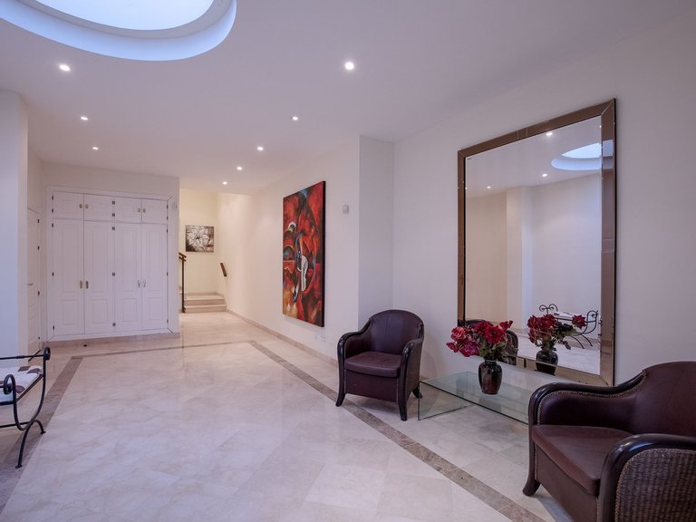 VILLA FOR SALE IN LOS ARQUEROS 31