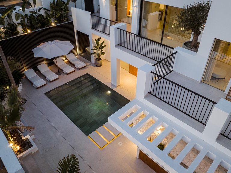 Villa for Sale in Nueva Andalucia Malaga 44