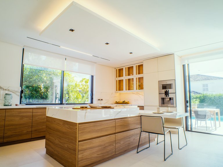 Villa for Sale in Marbella Golden Mile Malaga 17