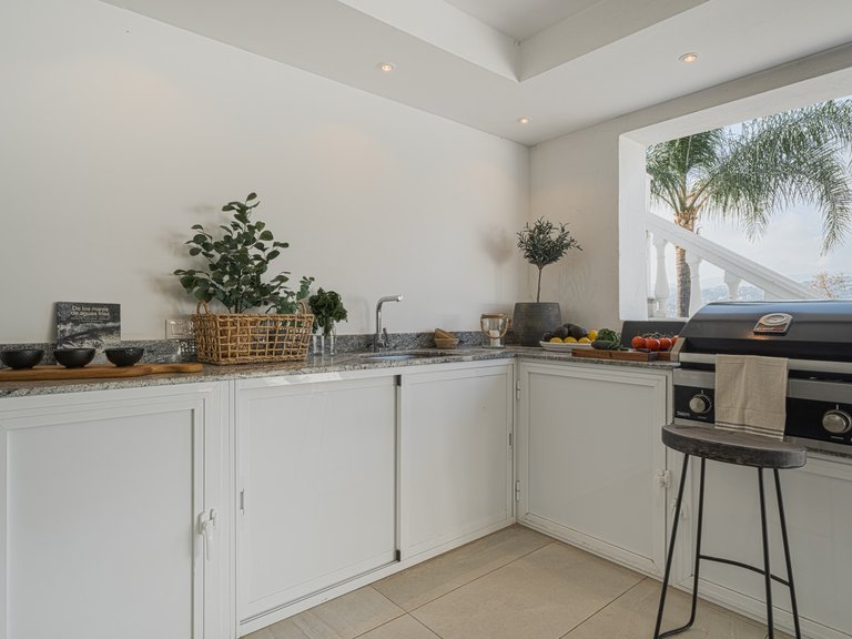 Villa for Sale in Nueva Andalucia Malaga 19
