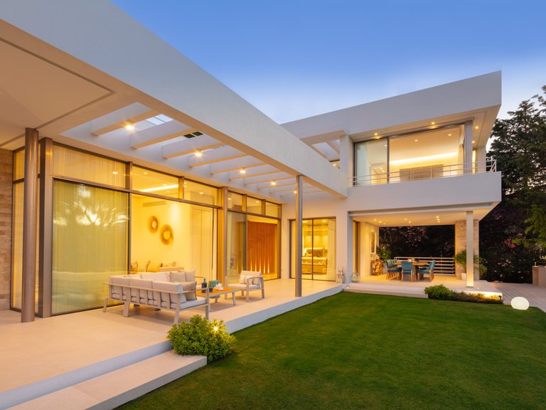 Villa for Rent in Nueva Andalucia Malaga 29