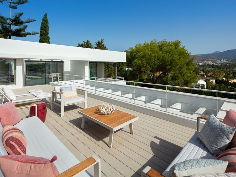 Villa for Rent in Nueva Andalucia Malaga 14