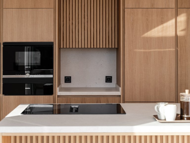 PENTHOUSE RÉNOVÉ À VENDRE À LA QUINTA 5