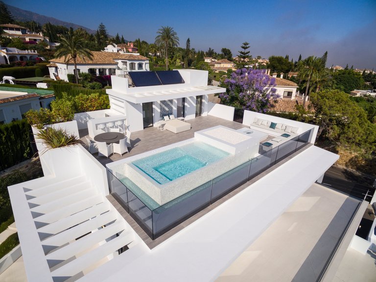 Villa for Sale in Marbella Golden Mile Malaga 16