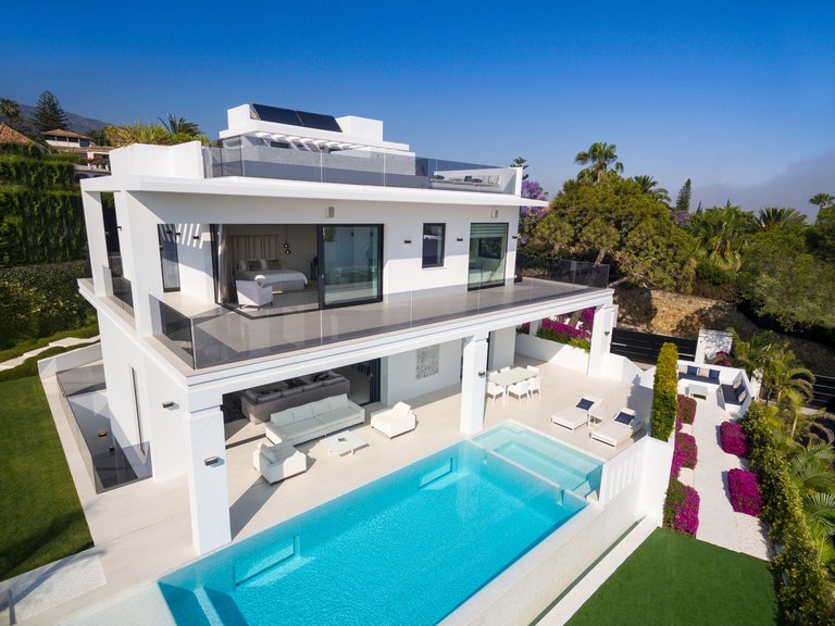 Villa for Sale in Marbella Golden Mile Malaga 27