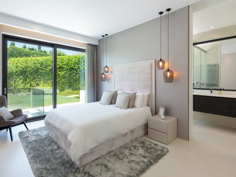 Villa for Sale in Marbella Golden Mile Malaga 28