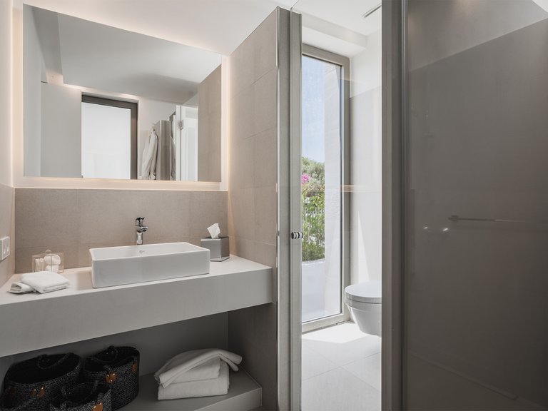 Villa for Sale in Estepona Malaga 13