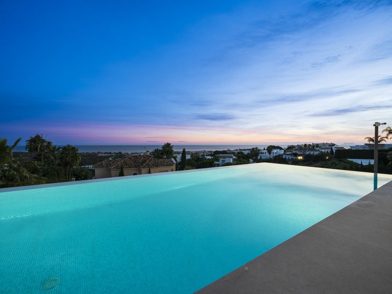 Villa for Sale in Benahavis Malaga 9