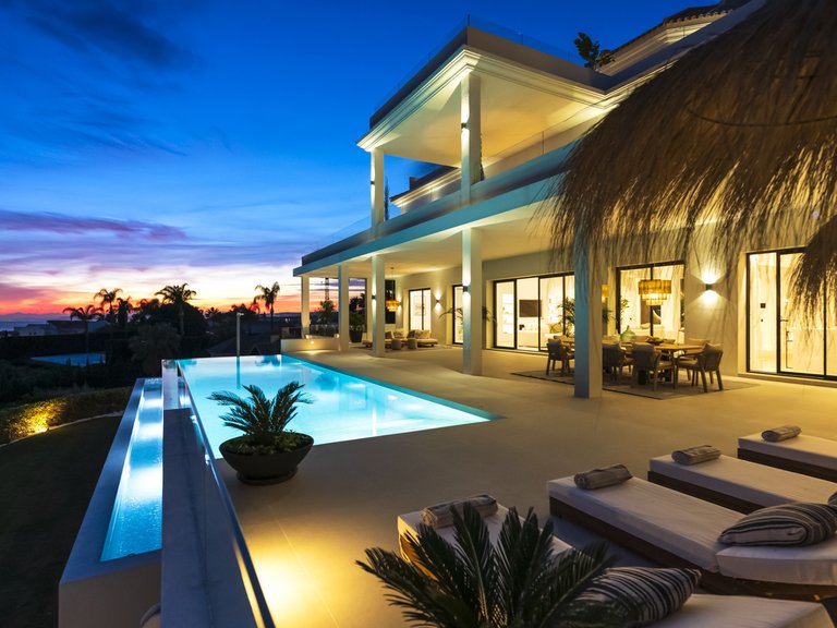Villa for Sale in Benahavis Malaga 52