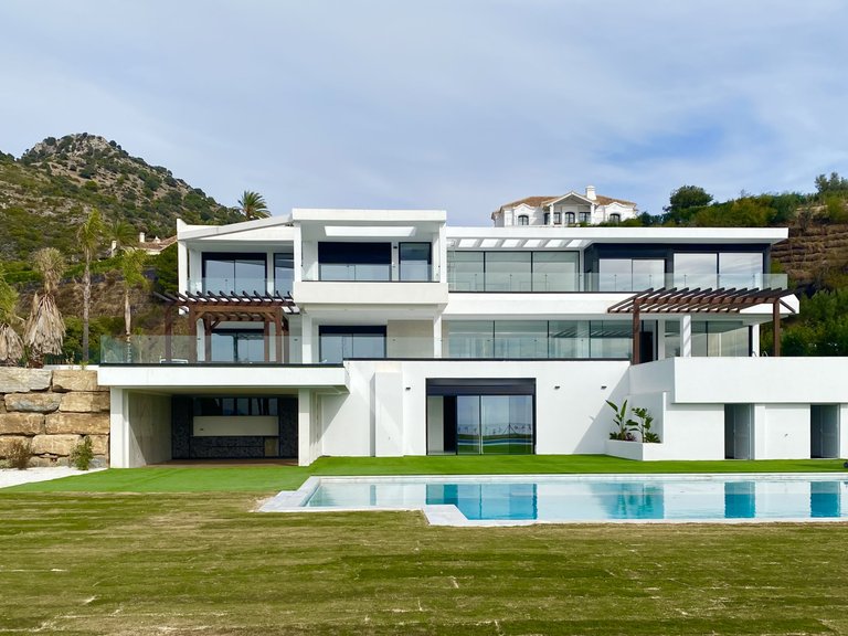 IMPRESIONANTE VILLA CONTEMPORÁNEA EN MARBELLA CLUB GOLF RESORT, BENAHAVÍS 5