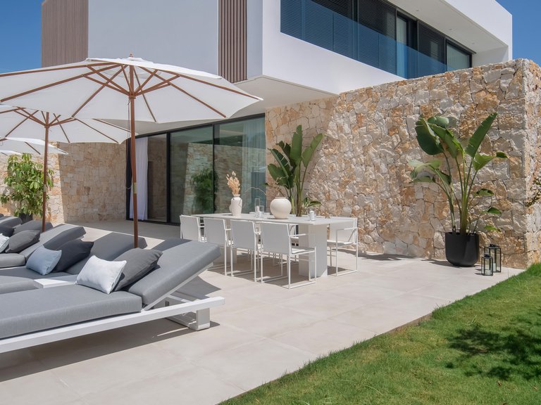 SPLENDID BEACHSIDE VILLA IN CORTIJO BLANCO, SAN PEDRO DE ALCANTARA 11