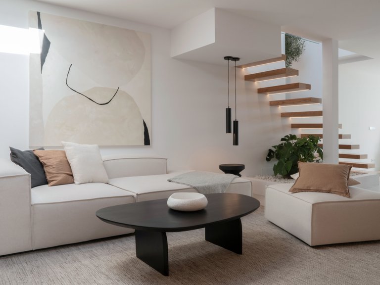 BEACHSIDE, MEDITERRANEAN-SCANDINAVIAN STYLE VILLA FOR SALE IN NUEVA ANDALUCIA, MARBELLA 5