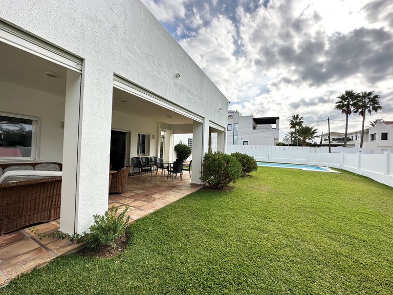 Villa for Sale in Marbella Este Malaga 9