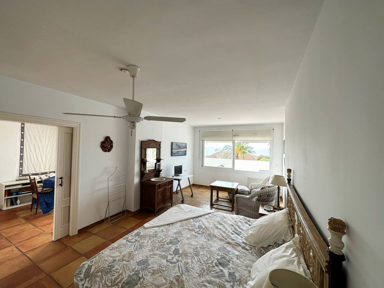 Villa for Sale in Marbella Este Malaga 18