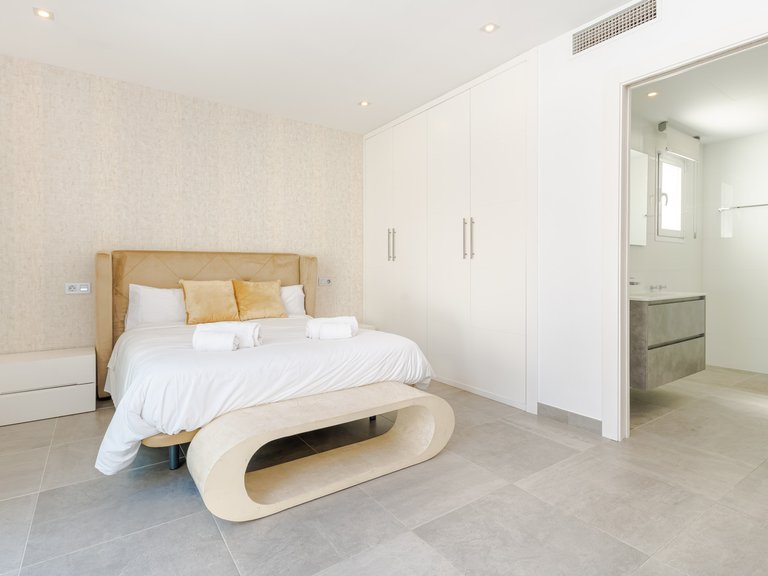 Villa for Sale in Nueva Andalucia Malaga 10