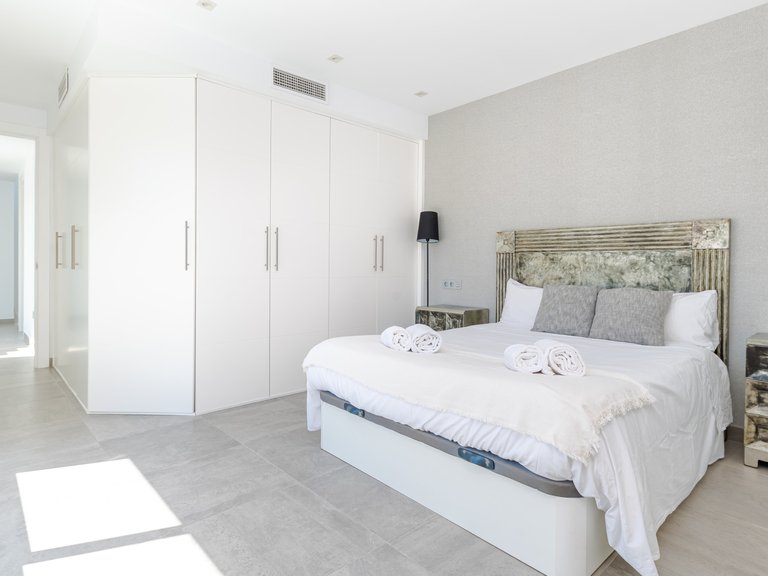 Villa for Sale in Nueva Andalucia Malaga 14