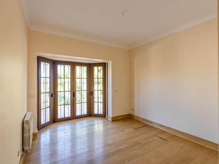 CHARMING FAMILY VILLA FOR SALE IN THE HEART OF MARBELLA 14