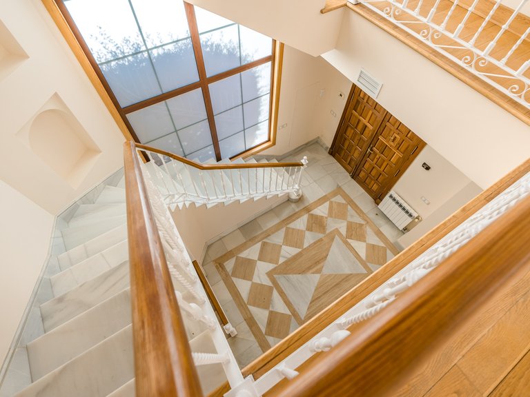 CHARMING FAMILY VILLA FOR SALE IN THE HEART OF MARBELLA 19
