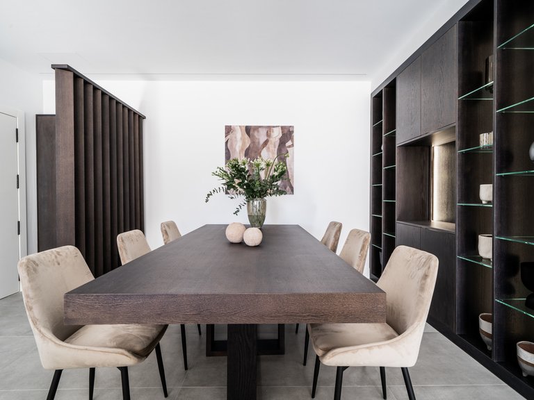 CONTEMPORARY 2-BEDROOM APARTMENT FOR SALE NEAR PUERTO BANUS, MARBELLA 10