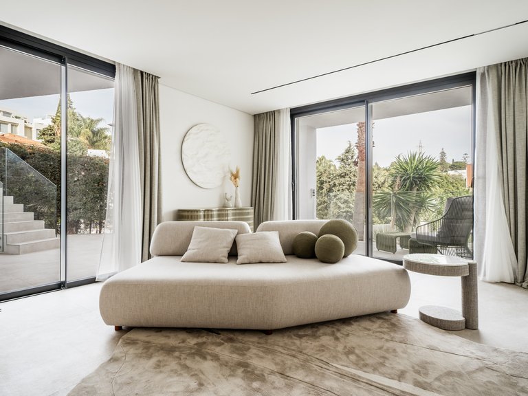 VILLA ESTÉTICA EN VENTA CERCA DE PUERTO BANÚS, MARBELLA 4