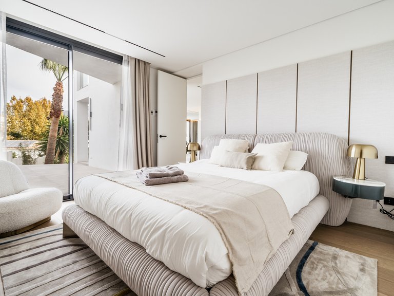 VILLA ESTÉTICA EN VENTA CERCA DE PUERTO BANÚS, MARBELLA 18