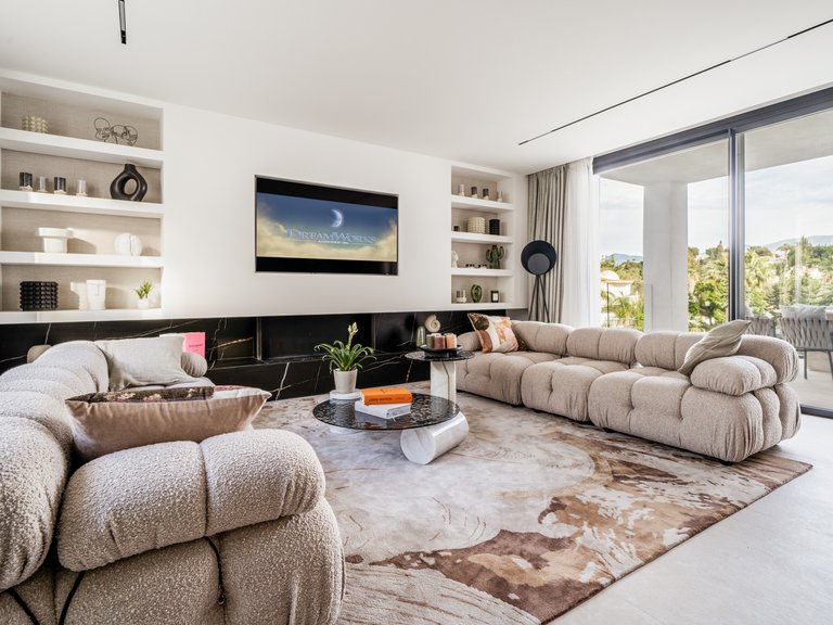 VILLA ESTÉTICA EN VENTA CERCA DE PUERTO BANÚS, MARBELLA 12